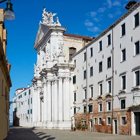 Ostello Amdg-2